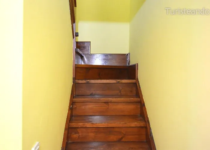 Brisa Marinera - Quienes Huyen De Lo Comun San Vicente De La Barquera