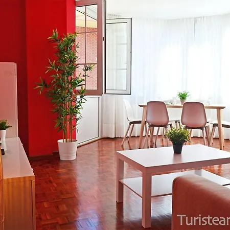 Brisa Marinera - Quienes Huyen De Lo Comun * San Vicente De La Barquera