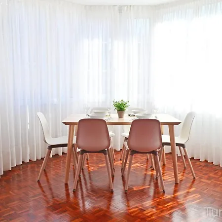 Brisa Marinera - Quienes Huyen De Lo Comun San Vicente De La Barquera